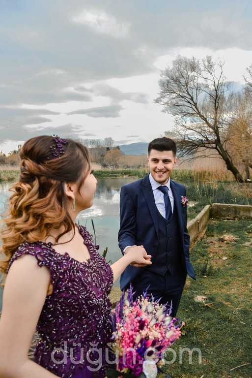 Mert Kuruoğlu Creative Studio