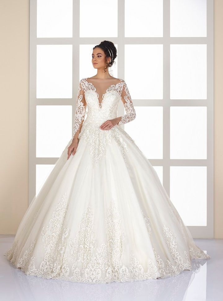 OG-1740  Prenses Kesim Sırt Dekolteli Göğüs Dekolteli Gelinlik