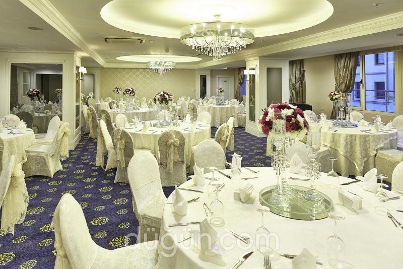 DoubleTree by Hilton İzmir Alsancak