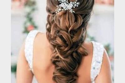 Q Plus Hair Coiffeur