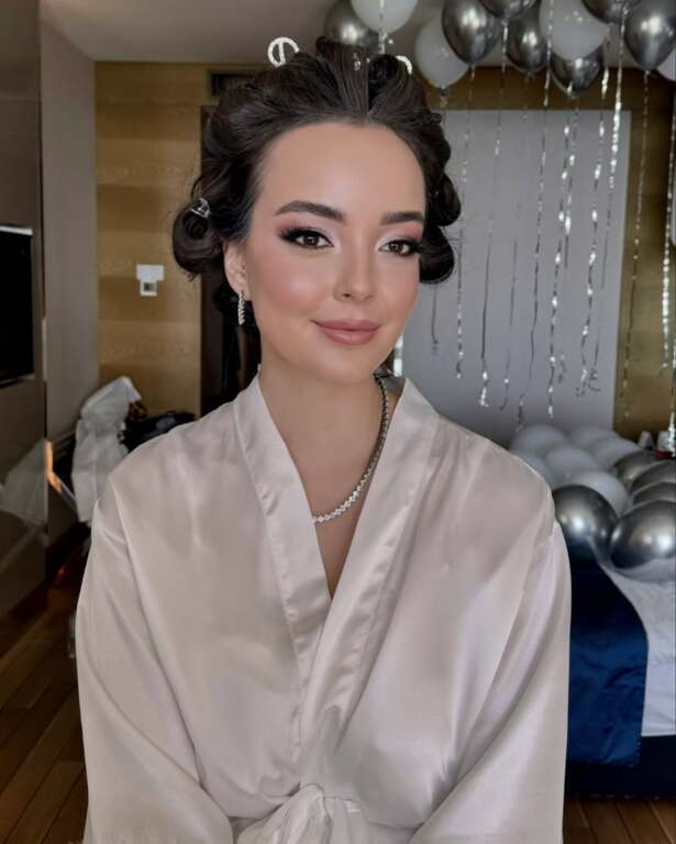 Hüseyin Güvenir Hair & Make Up