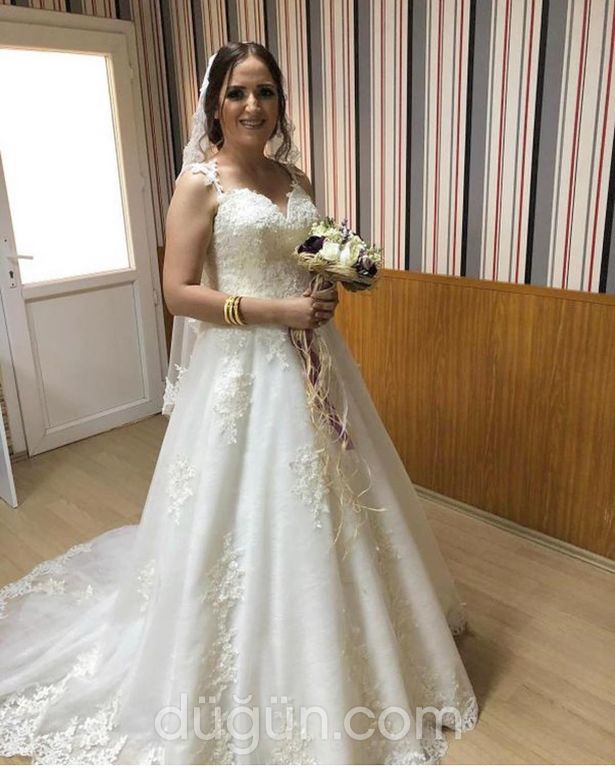 Tuğ Moda Evi Gelinlik İzmir