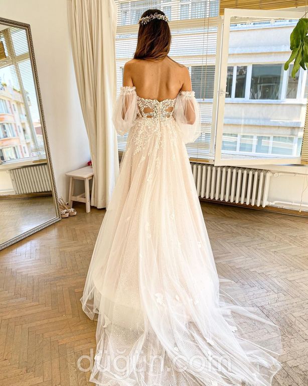 Büşra Has Bridal House