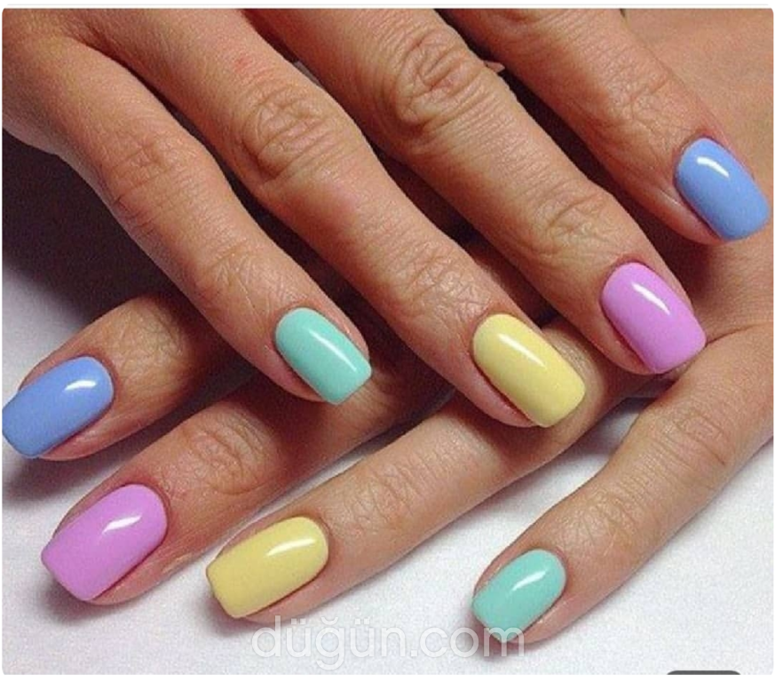Lux Trend Nails