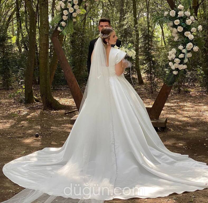 Firuzan Safari Modaevi