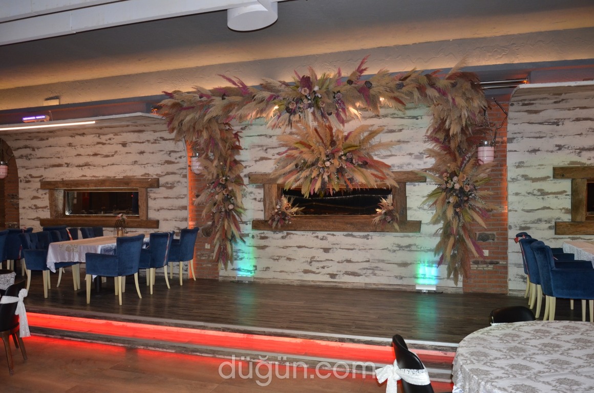 Hanzade Golden (Çakra) Palas