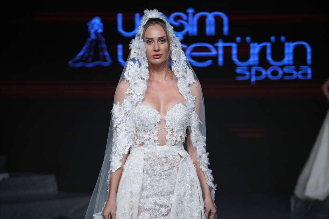 Yeşim Yücetürün Sposa