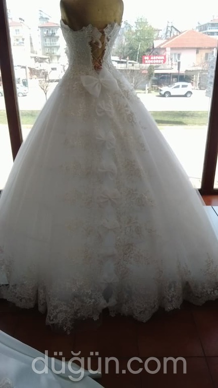 Elif Moda Gelinlik Sarayı
