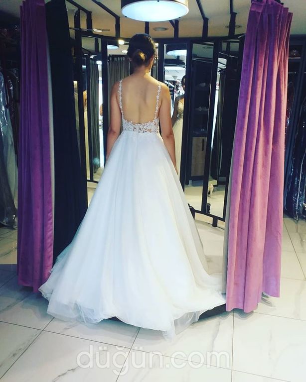 Cansu Akgün Modaevi