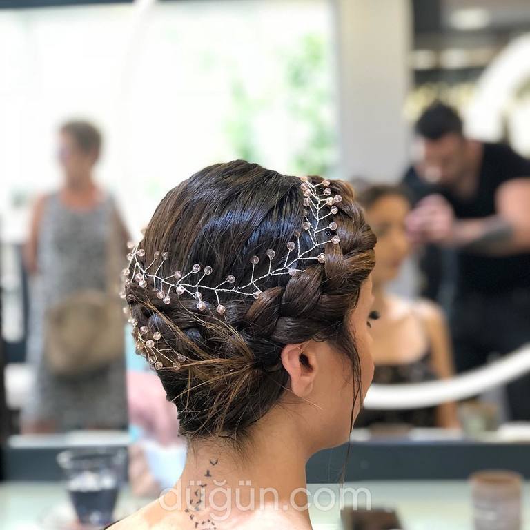 Meriç Karslı Hair Saloon