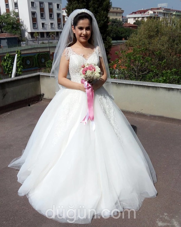 Neslihan Süer Saç Tasarım