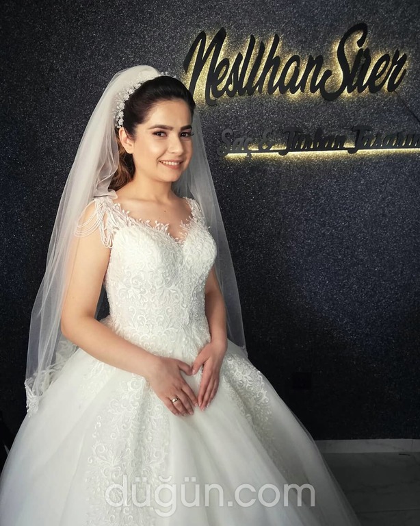 Neslihan Süer Saç Tasarım