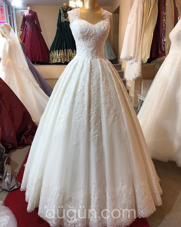 Arsem Gelinlik & Moda Evi