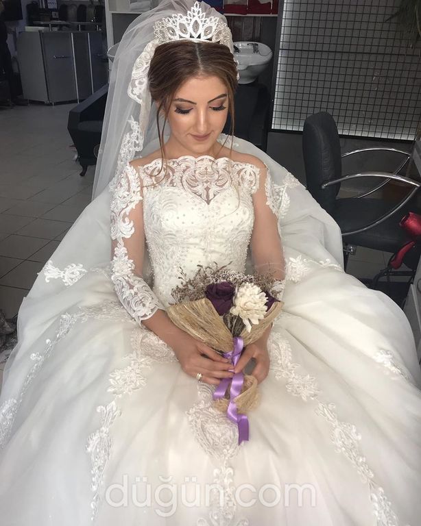 Arsem Gelinlik & Moda Evi