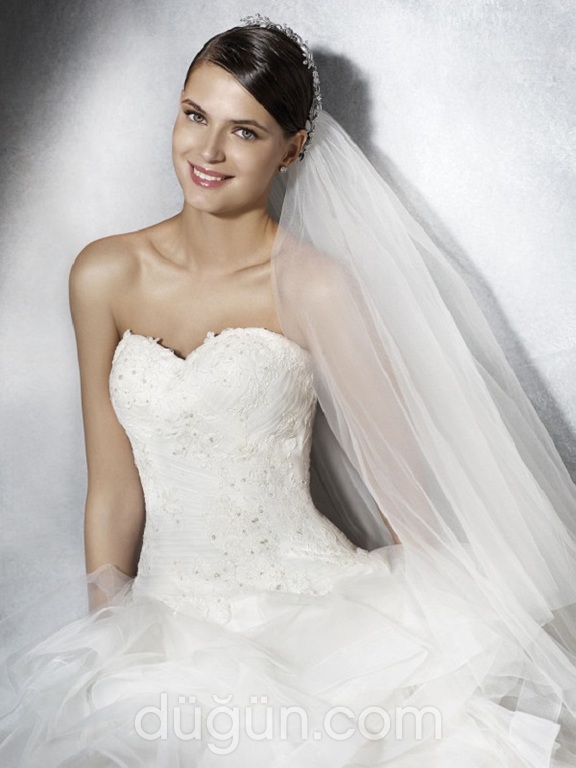 Dantelle- PR White One Jalaila Prenses Kesim Straplez Sırt Dekolteli Gelinlik 3