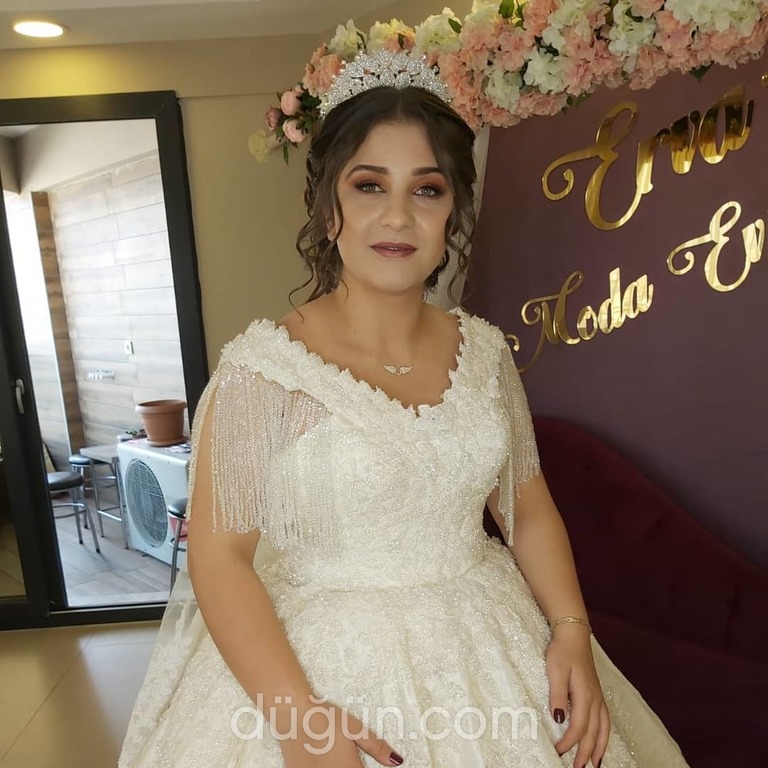 Erva Moda Evi Gelinlik İzmir