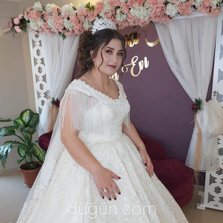 Erva Moda Evi Gelinlik İzmir