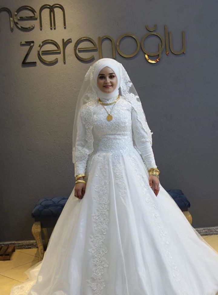 Sinem Zerenoğlu Moda Evi 18