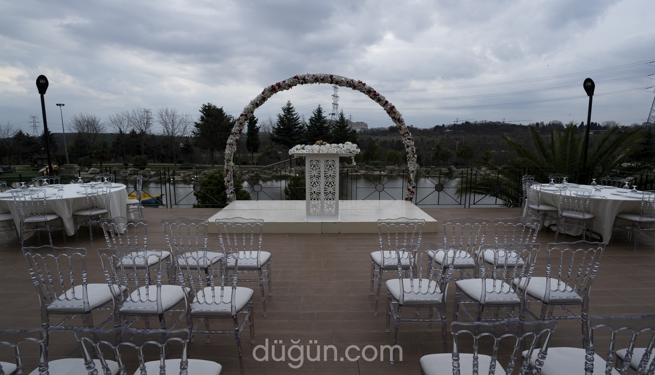 Mihver Davet Evi Bahçe Kulüpler/Davet Alanları İstanbul