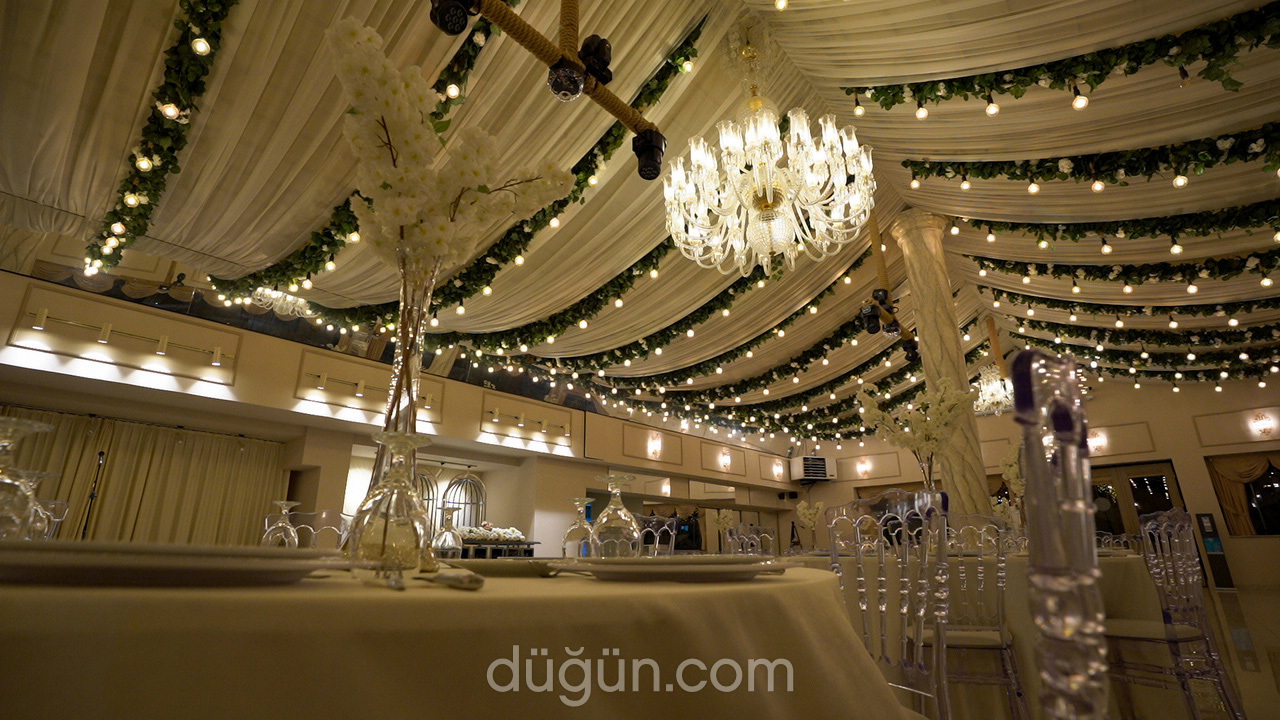 Mihver Davet Evi - Bahçe