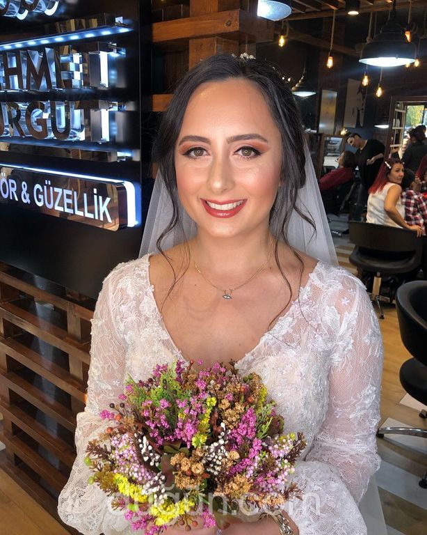 Mehmet Turgut Saç Tasarım