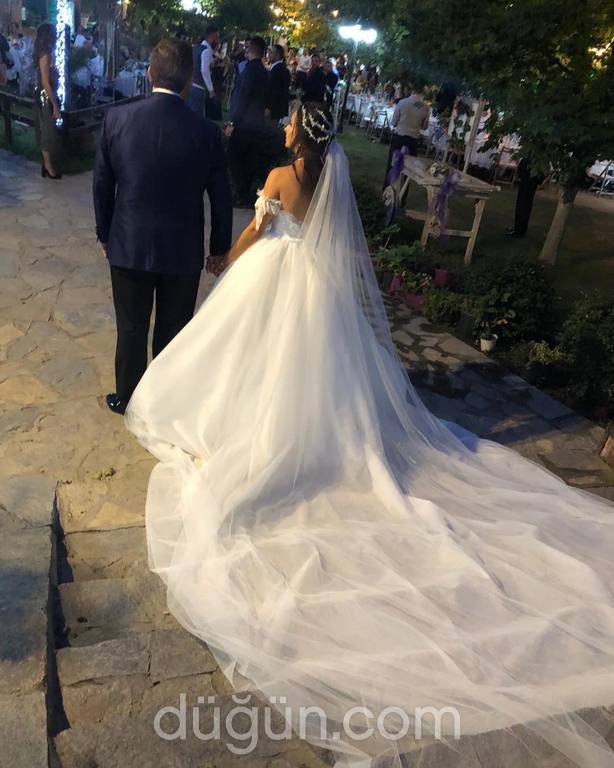 Cansu Tasçı Couture