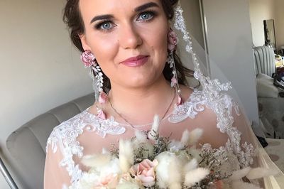 Anna Şimşek Makeup Artist