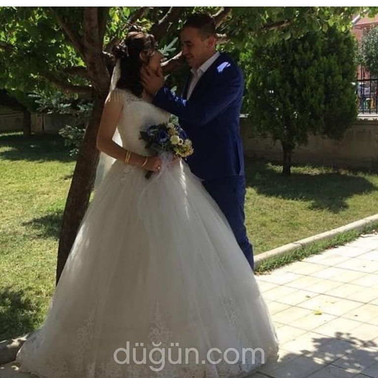 Hazal Gelinlik