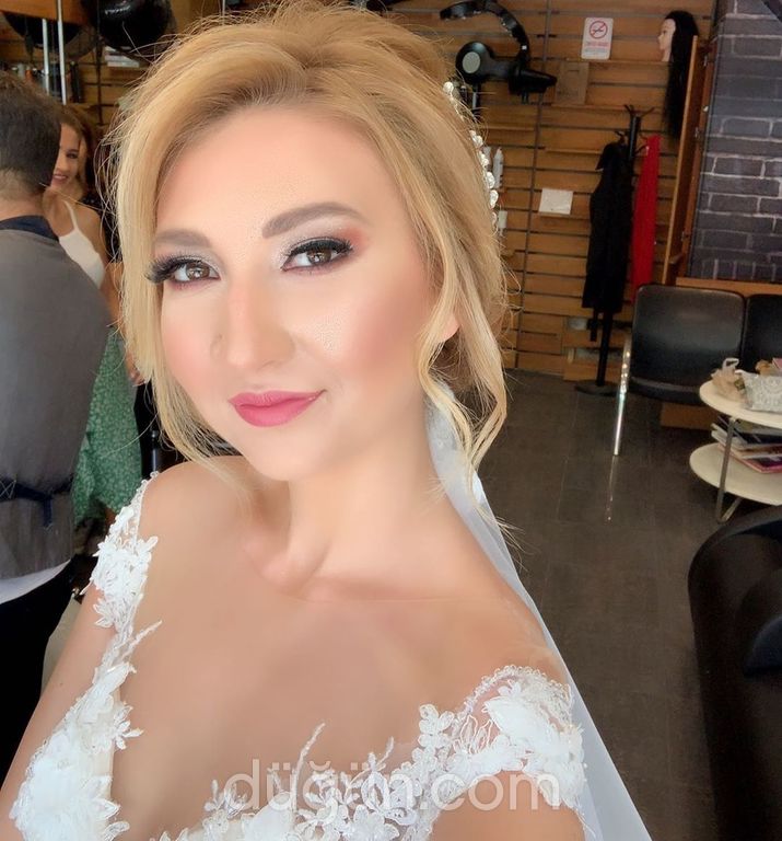 Makeup Artist Özlem Şamiloğlu