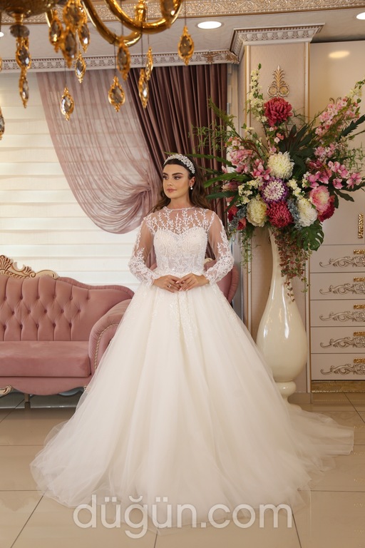 Kumru  A Kesim Göğüs Dekolteli Romantik Gelinlik 3