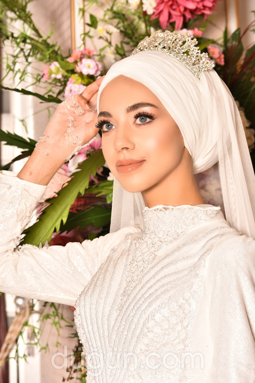 Gülcan  A Kesim Tesettür Hakim Yaka Gelinlik 3