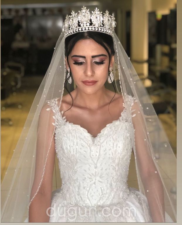 Saloon Adil Özdemir