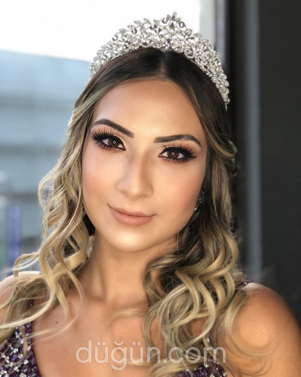 Büşra Saraç Make Up Studio