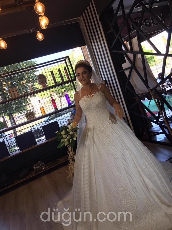 Gözde Gelinlik & Kuaför