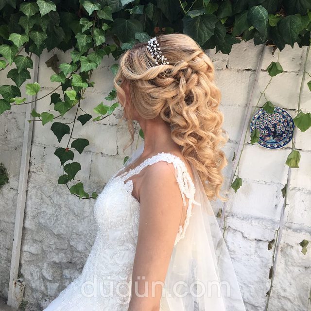 Gözde Kuaför Bayraklı