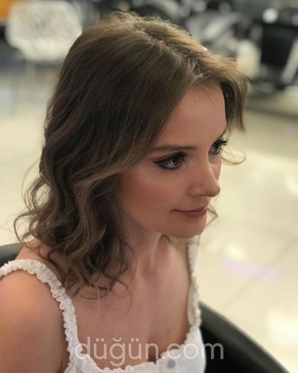 Arzu Acar Kuaför & Güzellik Salonu