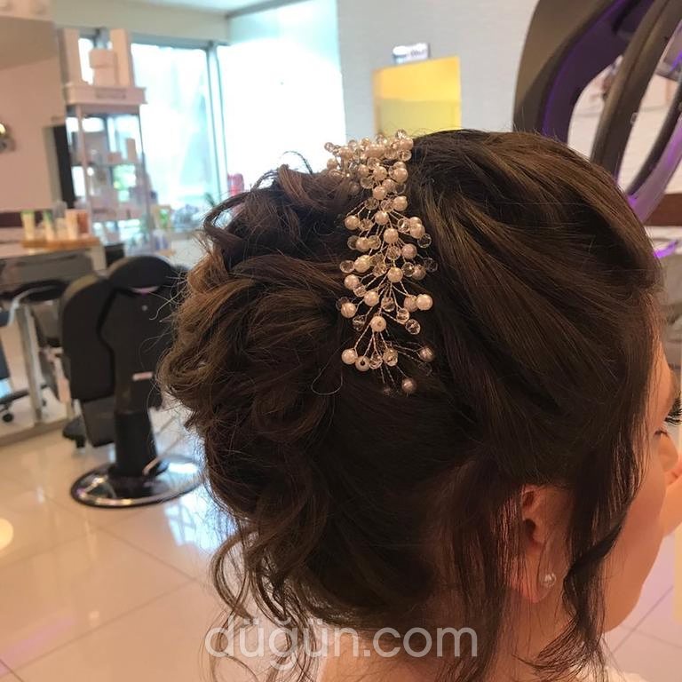 Arzu Acar Kuaför & Güzellik Salonu