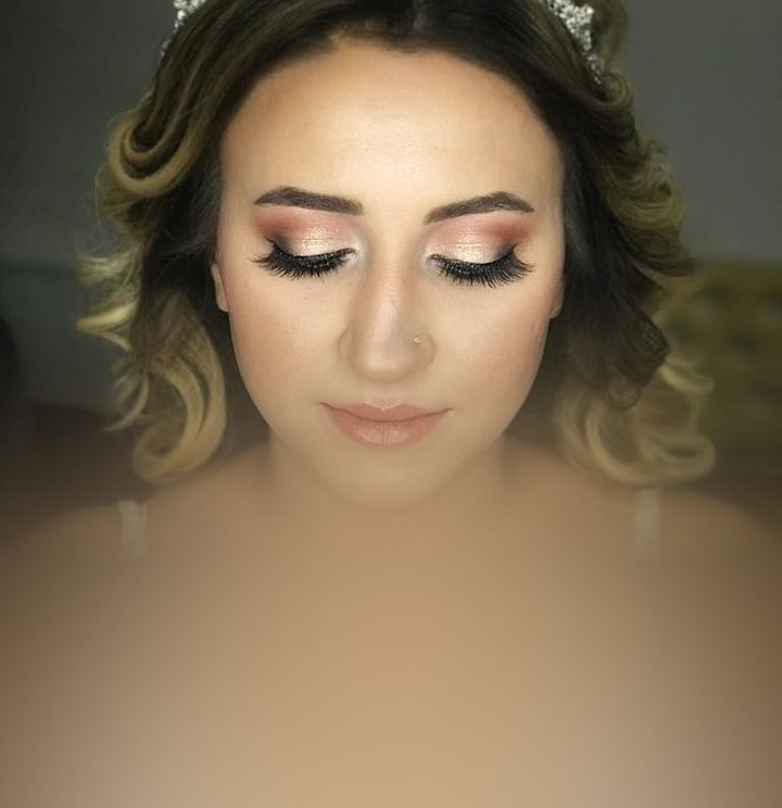 Hayriye Ödemiş Türban Tasarım Makyaj