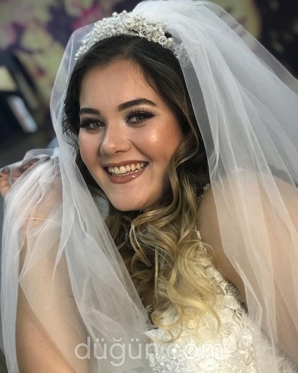 Hayriye Ödemiş Türban Tasarım Makyaj