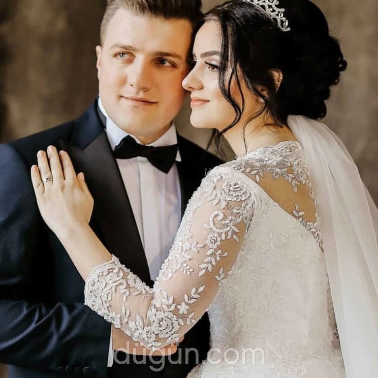 Nur Gelinlik Esenler