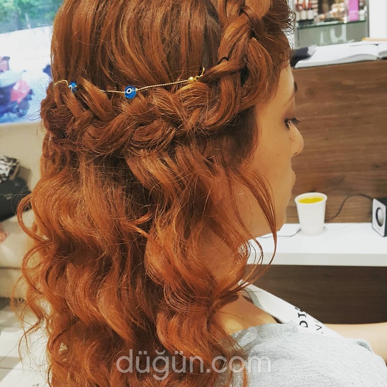 Aynur Kuaför & Güzellik Salonu