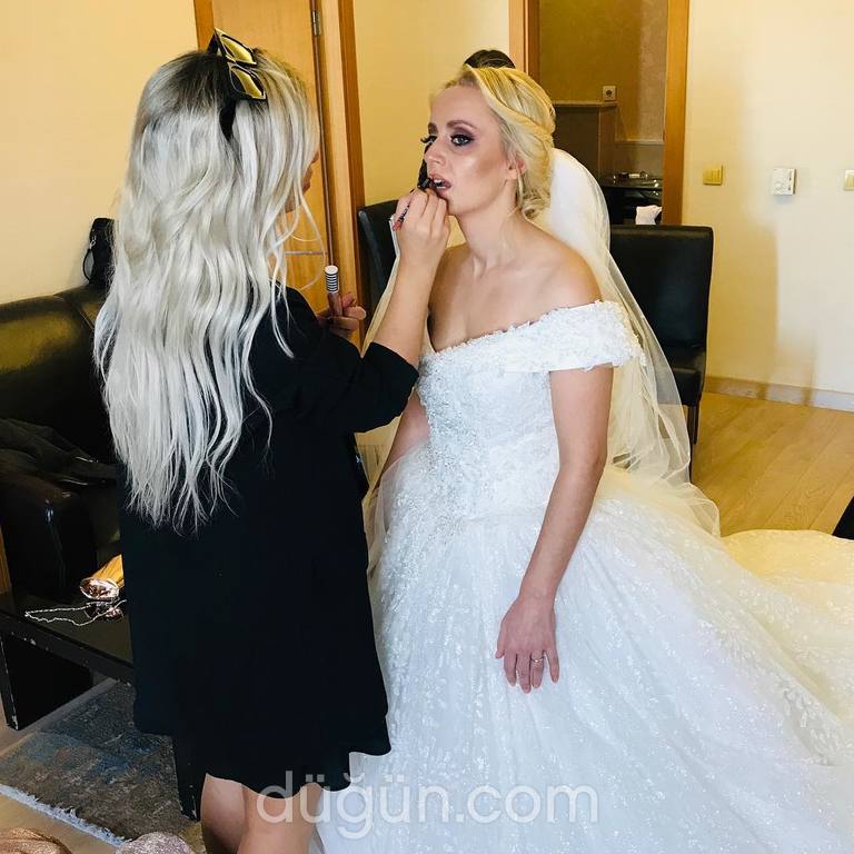 Salon Derya Dalgıç