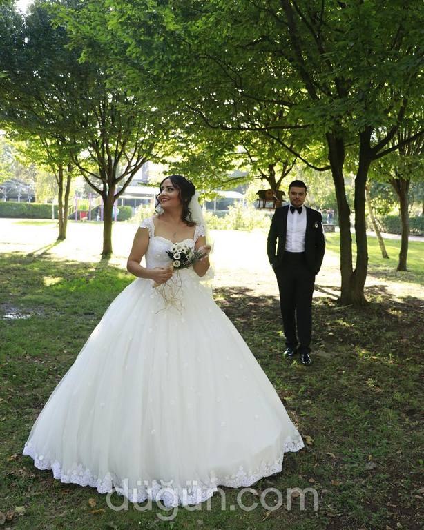 Gül Gelinlik & Moda Evi