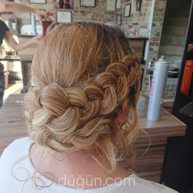 Almira Kuaför ve Güzellik Salonu