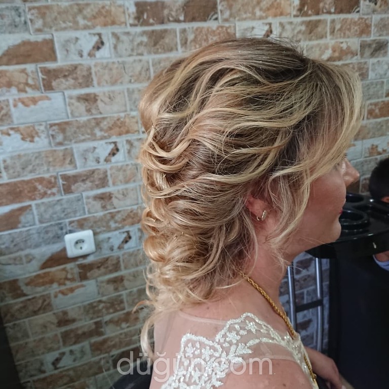 Almira Kuaför ve Güzellik Salonu