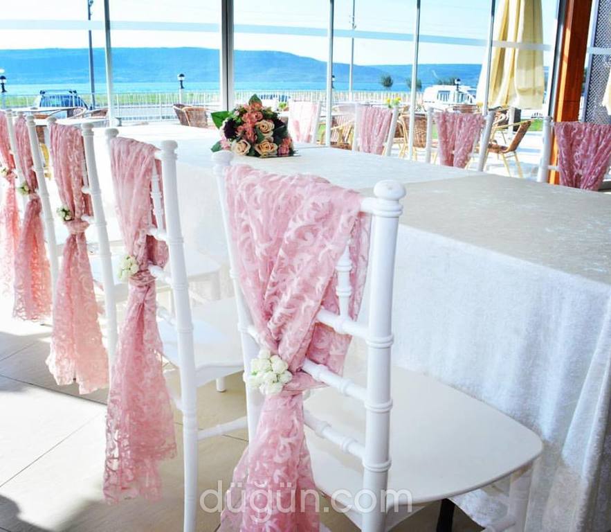 Aqua Hall