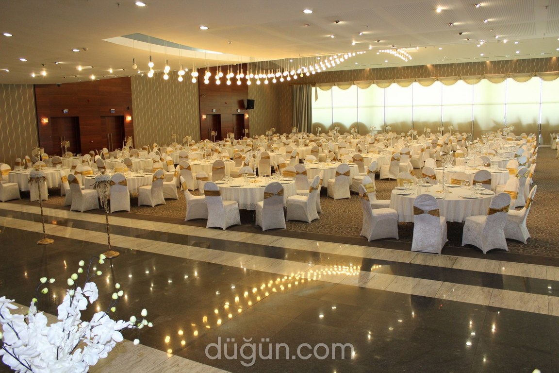 Park Alyans Balo & Nikah ve Düğün Salonu