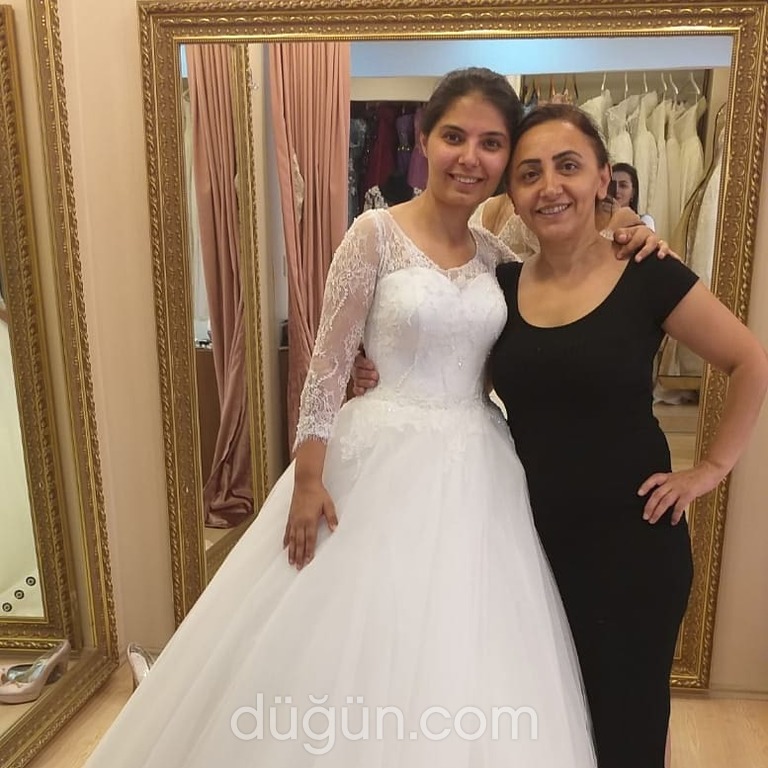 Bahar Gelinlik ve Moda Evi