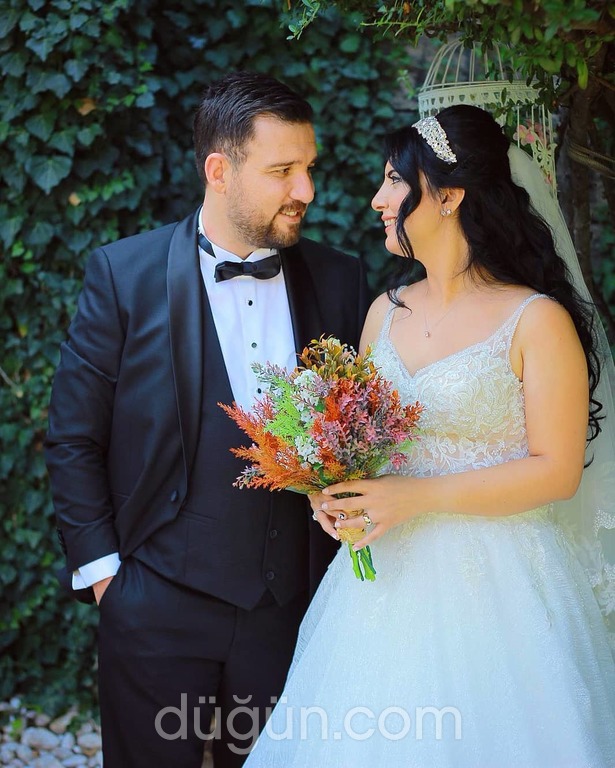İrem Gelinlik ve Moda Evi