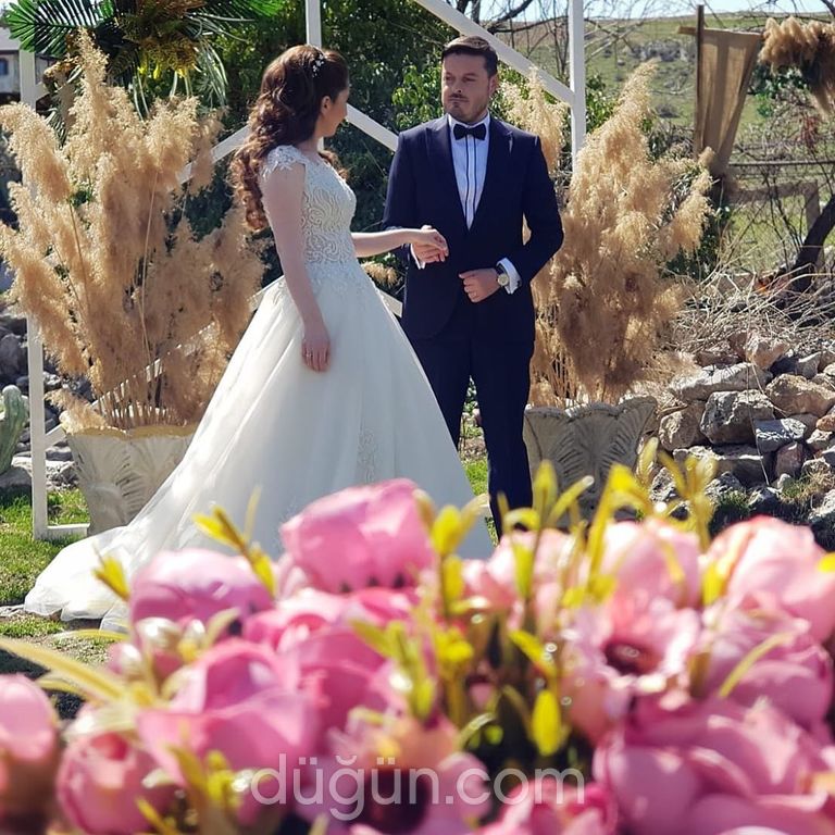 İrem Gelinlik ve Moda Evi